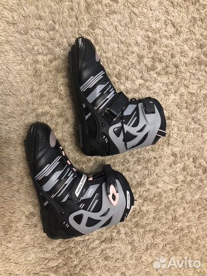 Ботинки для роликовых коньков