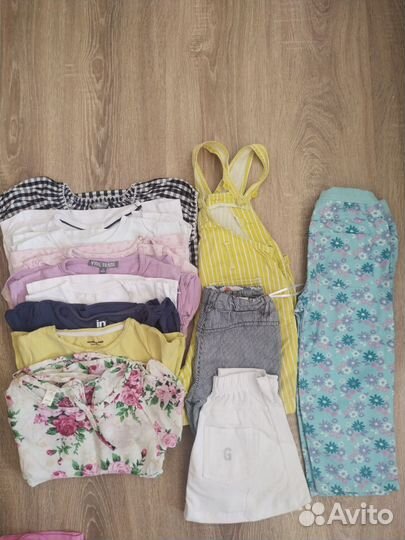 Фирменная одежда пакетом для девочки 92 98