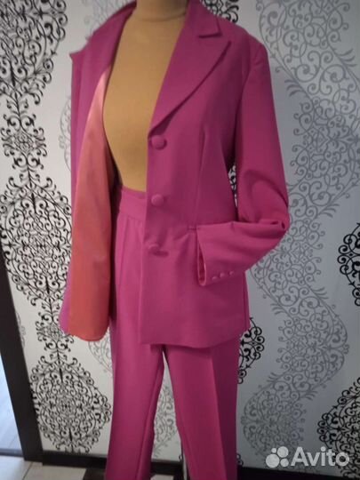 Пошив женской одежды и штор