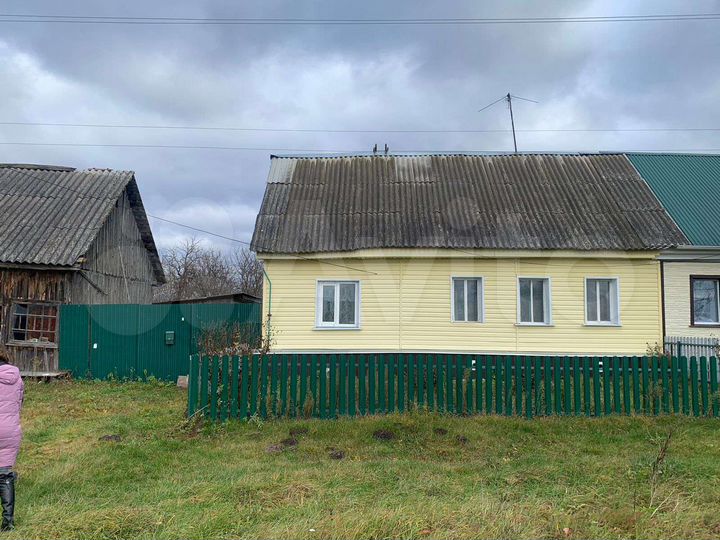 Дом 63,7 м² на участке 10 сот.