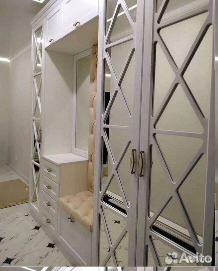 Шкаф 'Haunt Whiff' на заказ