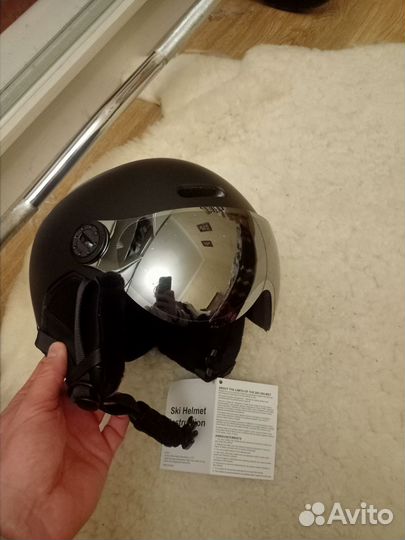 Горнолыжные очки со шлемом