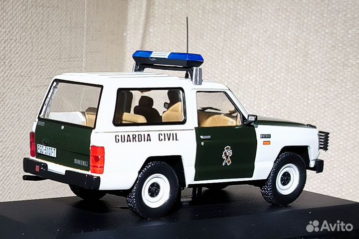 Коллекционная модель Nissan Patrol Guardia Civil 1