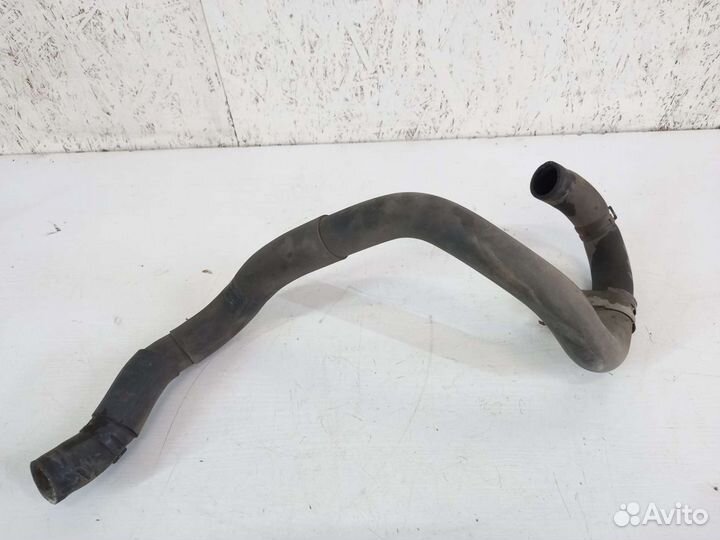 Патрубок радиатора нижний Mitsubishi Lancer X