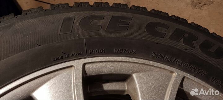 Bridgestone Ice Cruiser 7000 225/60 R17 103T