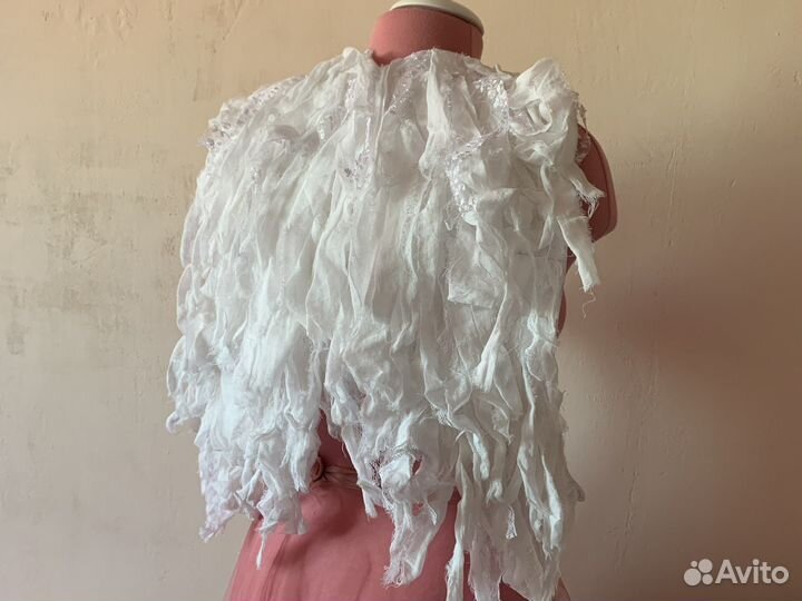 Крылья ангела белые