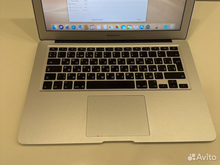 Apple MacBook Air 13 2014