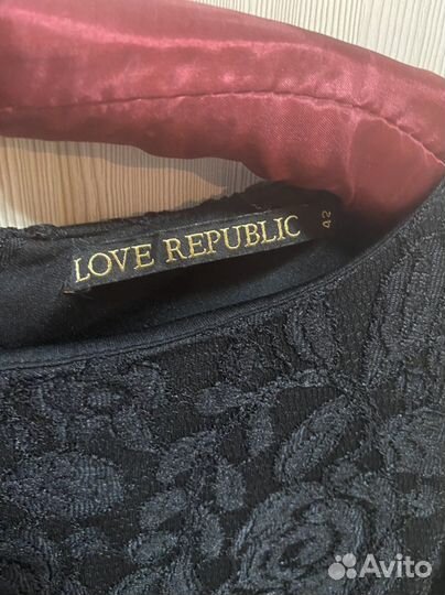 Платье праздничное