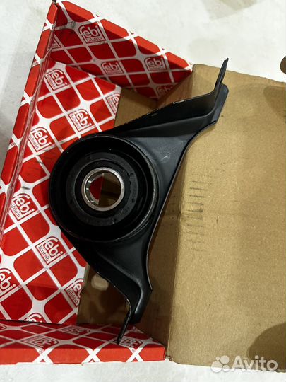 Подшипник подвесной w220