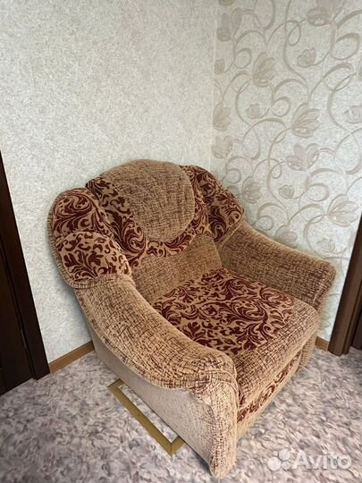 Диван и 2 кресла