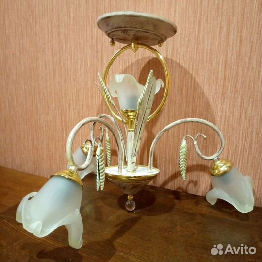 Люстра потолочная