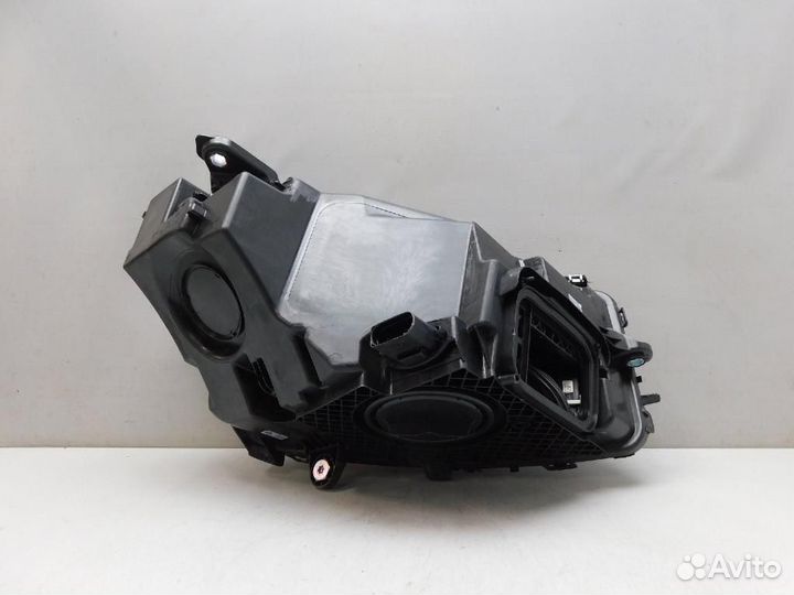 Фара левая Mercedes-Benz GLC