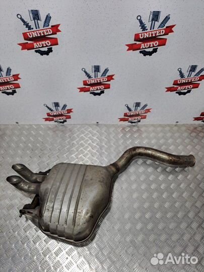 Задняя часть глушителя Mercedes Benz E Class W213