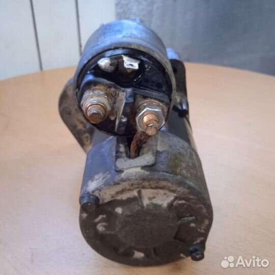 Стартер на рено