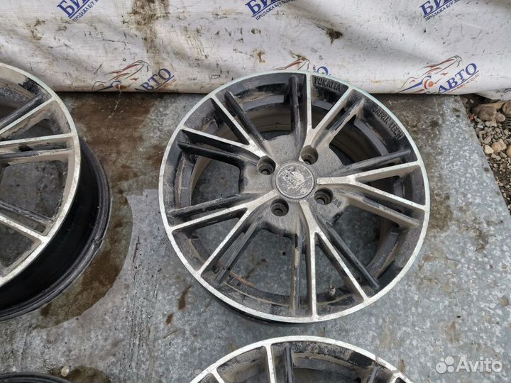 Комплект литых дисков R15 4/100