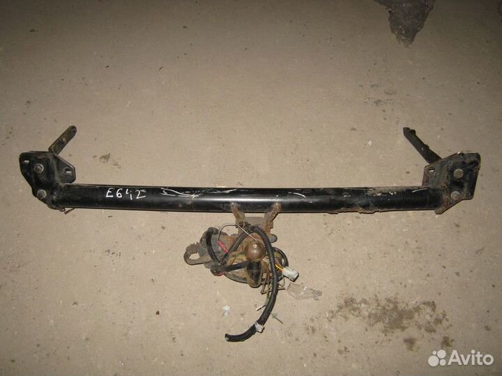 Фаркоп Nissan X-Trail T31