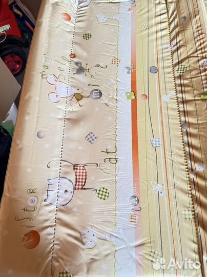 Ванночка для купания и пеленальный столик