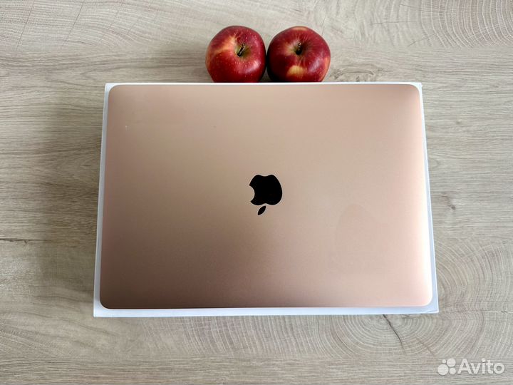 MacBook Air 13'' 2020 M1 8Gb SSD 512Gb Gold