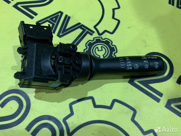 Подрулевой переключатель дворников Toyota Vitz