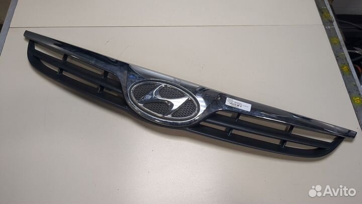 Решетка радиатора Hyundai i20, 2010