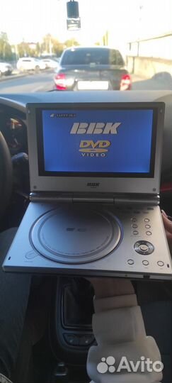 Портативный видеопроигрыватель