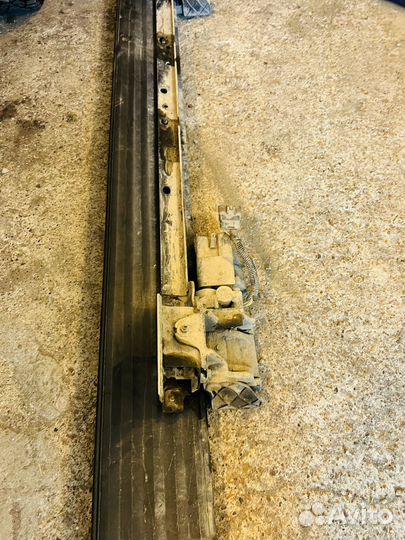 Порог на машину