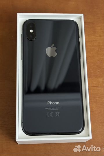iPhone X, 256 ГБ