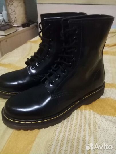 Испания. 39 размер, натуральная кожа новые