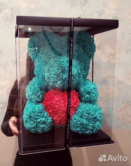 Мишка из роз