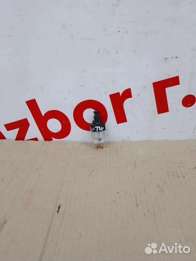 Датчик включения стоп сигнала Daewoo Matiz