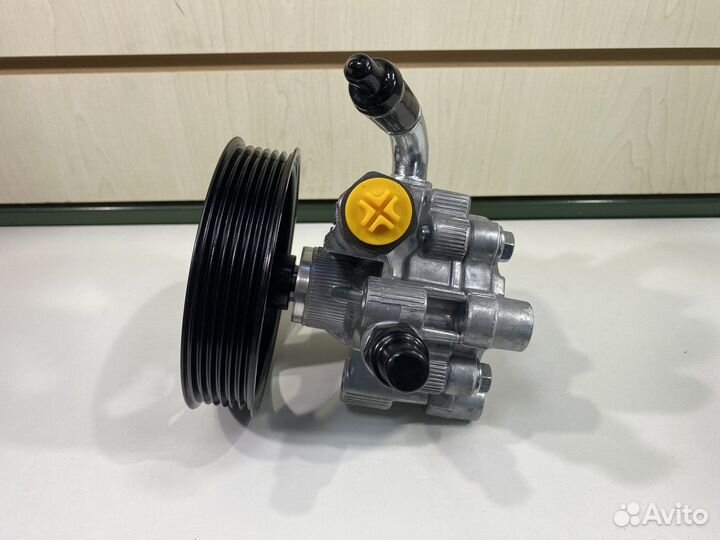 Насос гидроусилителя Toyota 1zzfe