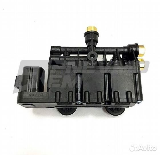 Блок клапанов пневмоподвески Land Rover Discovery