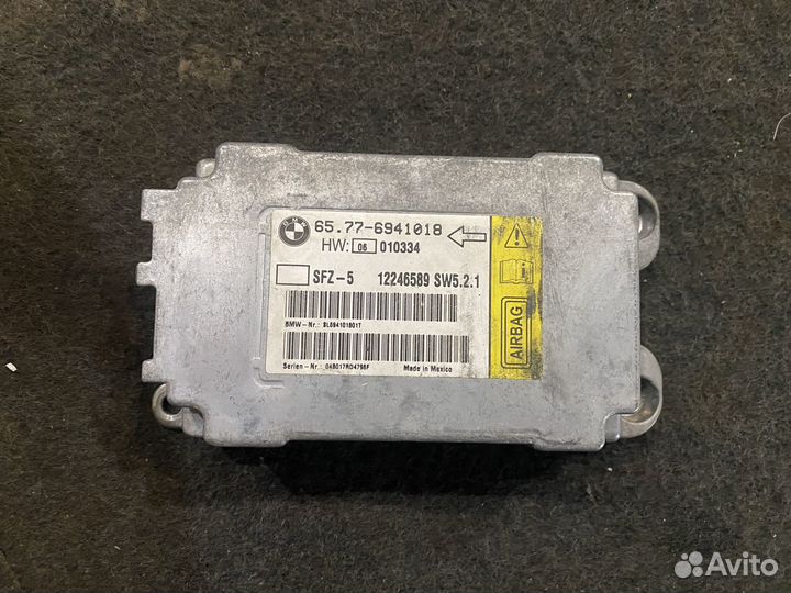 Блок управления SRS BMW e60/61 65776941018