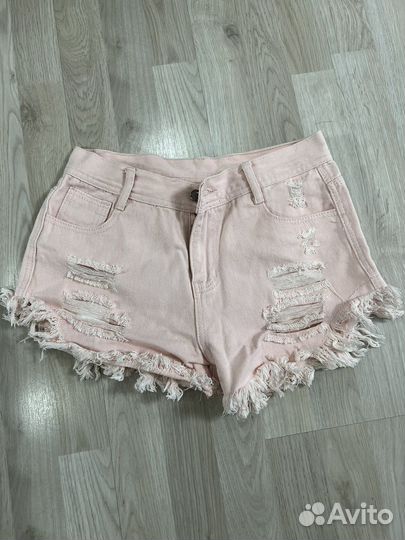 Продам женские летние вещи 42-44 размер