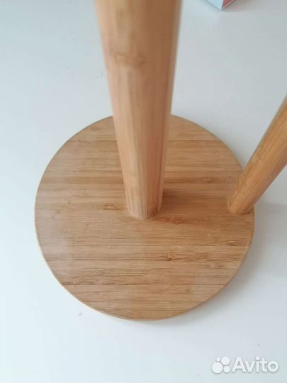 Держатель для бумажных полотенец