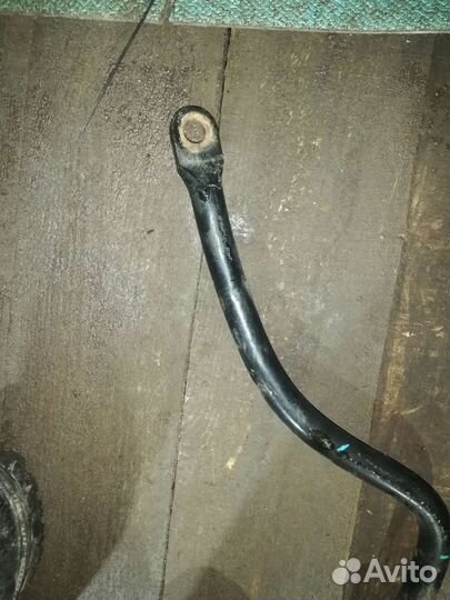 Стабилизатор передний Лада Ларгус