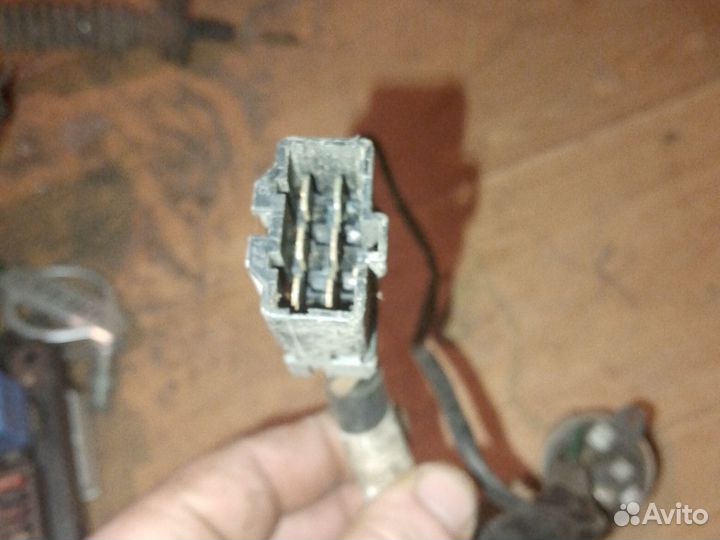 Контактная группа замка зажигания Киа clarus