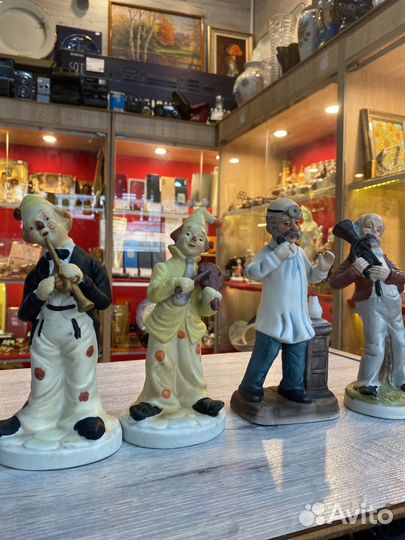 Статуэтки бисквит европа