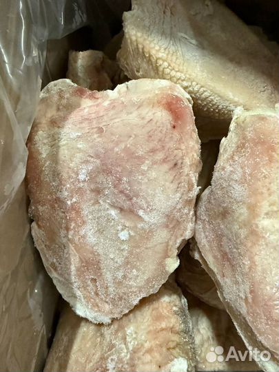 Грудка на кости с кожей заморозка