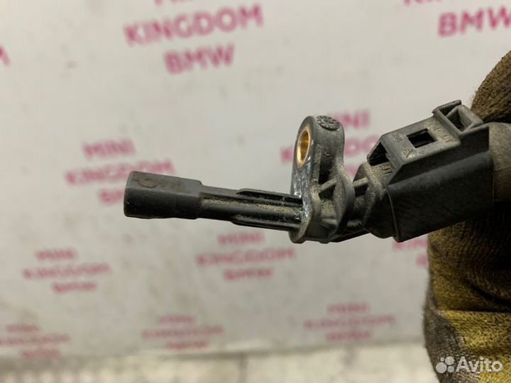 Датчик ABS задний правый Volkswagen Passat B6