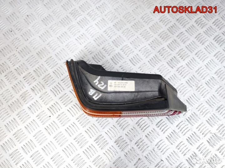 Фонарь задний левый Mercedes Benz W124 A1248201364