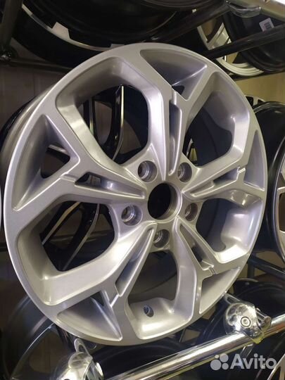 Диски R16 5x114,3 et43 d 67,1 RST R016 SL