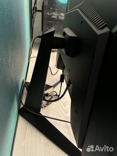 Монитор MSI G2412 165Ггц