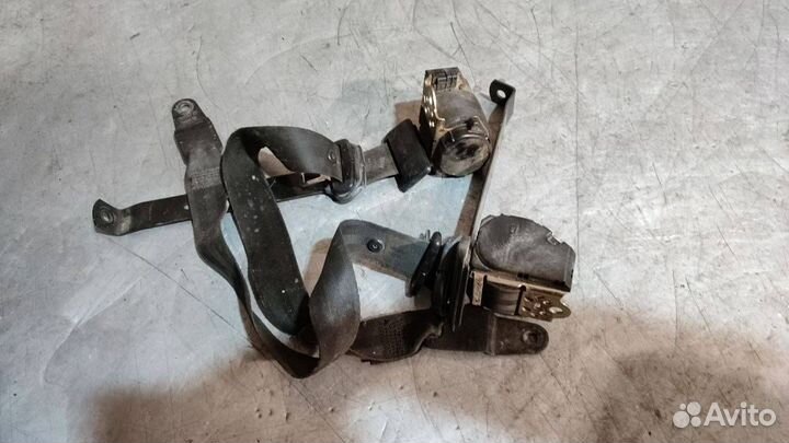 Ремень безопасности передний левый Skoda Octavia