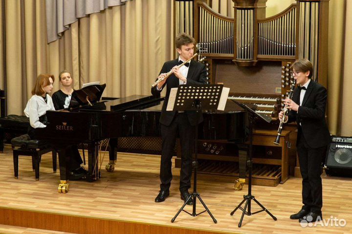 Репетитор по фортепиано