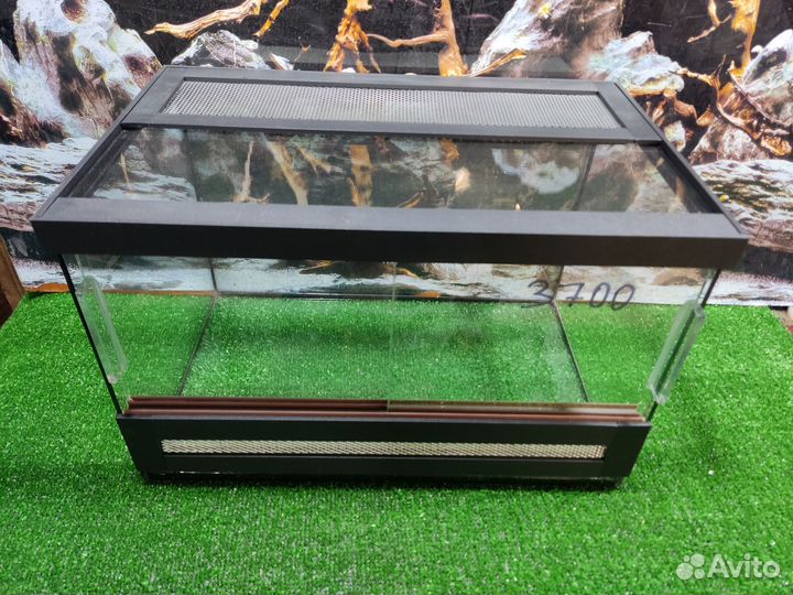 Террариум для рептилий новый