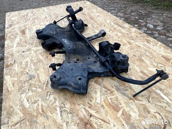 Балка передняя подрамник Kia Sorento Prime