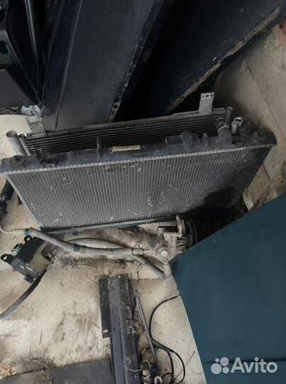 Радиатор основной на мазду 6gg АКПП