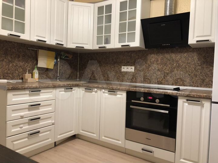 1-к. квартира, 40 м², 8/17 эт.