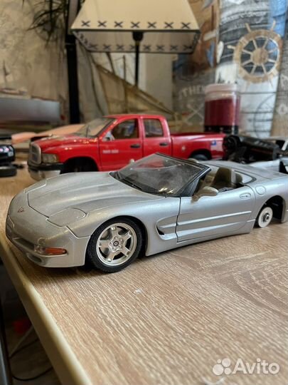 Chevrolet corvette c5 1/18 Bburago